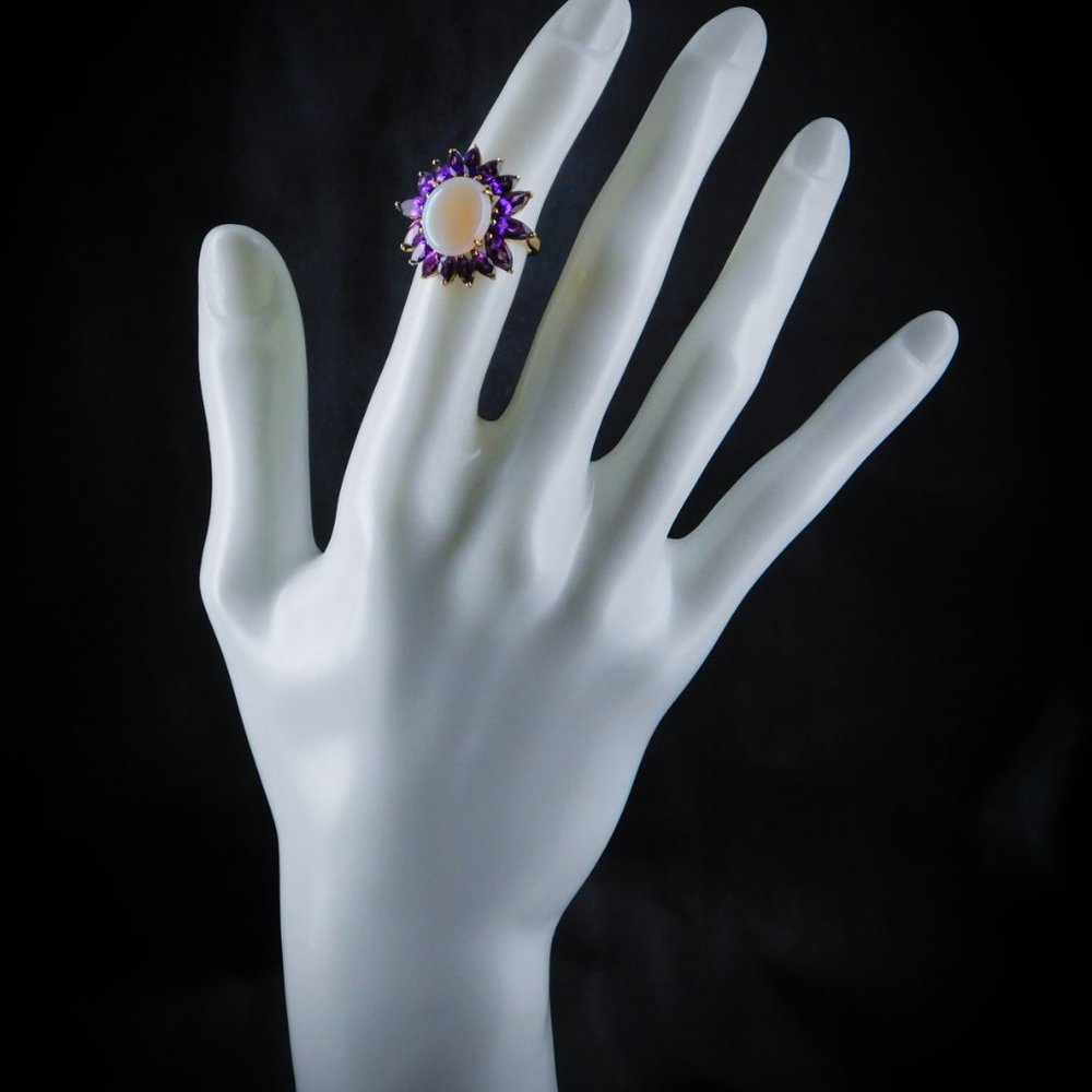 Darling Vintage Flower Ring Amethyst and Large Opal.14K Gold. Very collectible🌸 - Picture 11 of 11